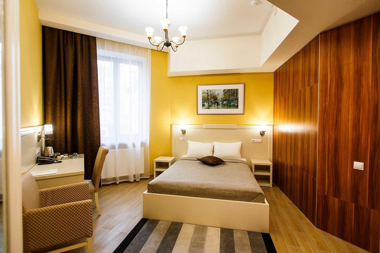 Mariinskiy Baranavichy Exterior foto